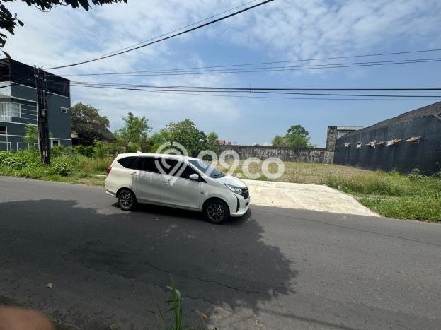 Jual Tanah Kawasan Komersial di Purwomartani, Luas 198m², Ideal untuk Investasi Jual Tanah Kawasan Komersial di Purwomartani, Luas 198m², Ideal untuk Investasi