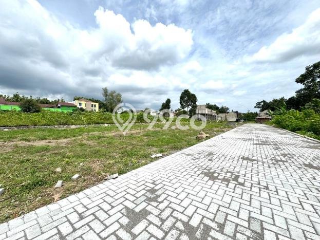 Untuk Dijual Tanah di Kaliurang Sleman Luas 200m2 SHM Untuk Dijual Tanah di Kaliurang Sleman Luas 200m2 SHM