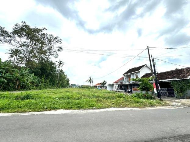 Tanah Investasi Dijual di Yogyakarta Punya Luas 200m2 Tanah Investasi Dijual di Yogyakarta Punya Luas 200m2