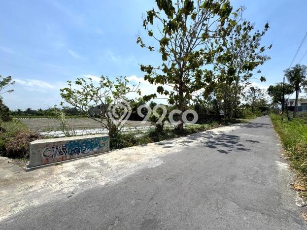 Kavling Tanah untuk Dijual di Sleman, Yogyakarta, Luas 300m2 Kavling Tanah untuk Dijual di Sleman, Yogyakarta, Luas 300m2