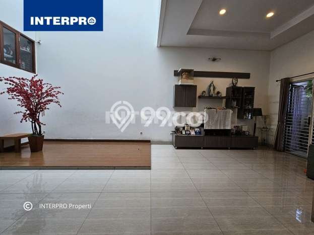 Jual Rumah Luas Megah Dengan View Cantik di Green Ville, Jakarta Barat Jual Rumah Luas Megah Dengan View Cantik di Green Ville, Jakarta Barat