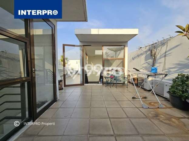 Jual Rumah Luas Megah Dengan View Cantik di Green Ville, Jakarta Barat Jual Rumah Luas Megah Dengan View Cantik di Green Ville, Jakarta Barat