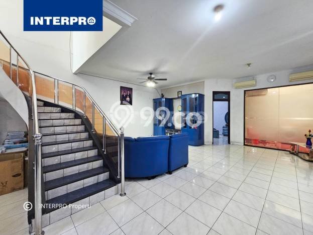 Rumah Luxury Modern Siap Huni di Puri Indah Jakarta Barat Rumah Luxury Modern Siap Huni di Puri Indah Jakarta Barat