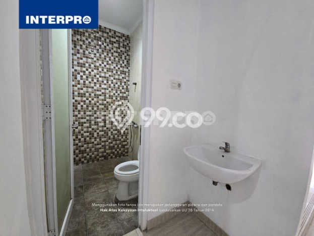 Ruko Dijual di Prime Area Jakarta Barat Luas 250m2 Ruko Dijual di Prime Area Jakarta Barat Luas 250m2