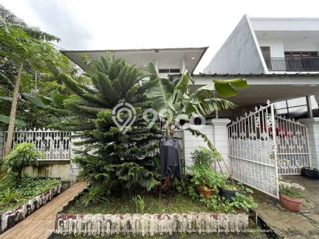 Hunian Mewah LB 270m2 Siap Pakai Desain Elegan di Puri Indah, Jakarta Barat Hunian Mewah LB 270m2 Siap Pakai Desain Elegan di Puri Indah, Jakarta Barat