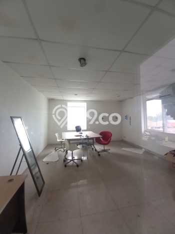 Kantor Dijual di Prime Area Jakarta Selatan Luas 740m2 Kantor Dijual di Prime Area Jakarta Selatan Luas 740m2