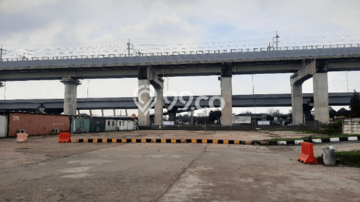 Disewakan Gudang komersial di Tambun Selatan luas bangunan 2115m2 Disewakan Gudang komersial di Tambun Selatan luas bangunan 2115m2