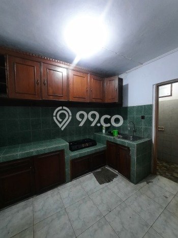 Disewakan! Rumah 3 Kamar Tidur &
2 Kamar Mandi di Kayu Putih, Jakarta Timur Disewakan! Rumah 3 Kamar Tidur &
2 Kamar Mandi di Kayu Putih, Jakarta Timur
