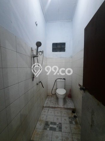 Disewakan! Rumah 3 Kamar Tidur &
2 Kamar Mandi di Kayu Putih, Jakarta Timur Disewakan! Rumah 3 Kamar Tidur &
2 Kamar Mandi di Kayu Putih, Jakarta Timur