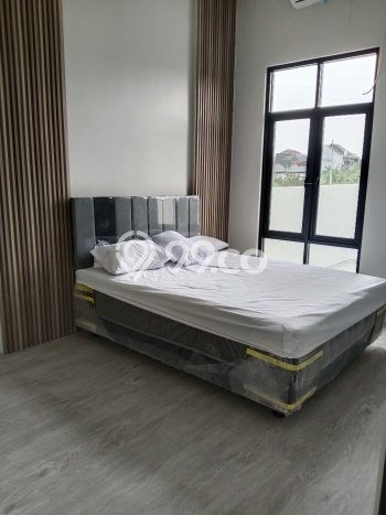 For Sale Rumah 3 Kamar Lokasi Strategis Nyaman dan Strategis di Rungkut For Sale Rumah 3 Kamar Lokasi Strategis Nyaman dan Strategis di Rungkut