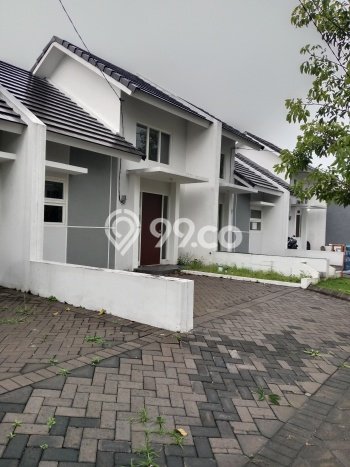 Dijual Rumah 2 Kamar Lokasi Ideal Bagus dan Strategis di Sukodono Dijual Rumah 2 Kamar Lokasi Ideal Bagus dan Strategis di Sukodono