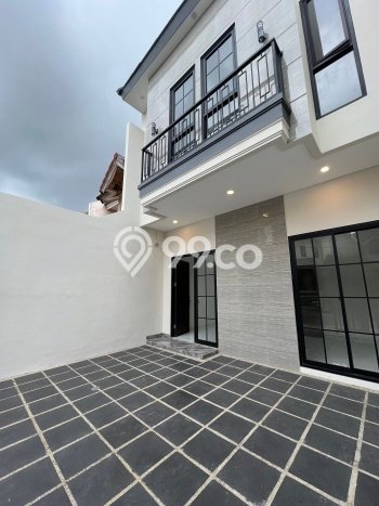 Dijual Rumah 5 Kamar Lokasi Strategis Bagus dan Strategis di Kenjeran Dijual Rumah 5 Kamar Lokasi Strategis Bagus dan Strategis di Kenjeran