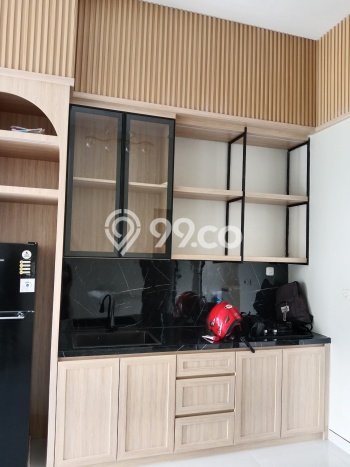 For Sale Rumah 3 Kamar Lokasi Strategis Nyaman dan Strategis di Rungkut For Sale Rumah 3 Kamar Lokasi Strategis Nyaman dan Strategis di Rungkut