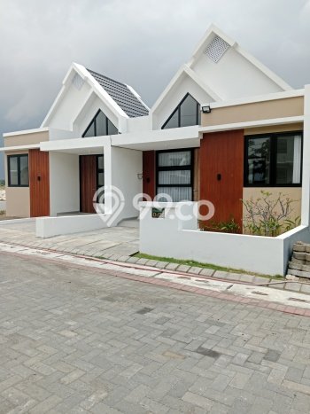 Rumah Modern Cantik 2 KT Siap Huni di Rungkut Rumah Modern Cantik 2 KT Siap Huni di Rungkut