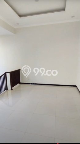 Dijual Cepat Rumah 4 KT 3 KM di Lokasi Premium Rungkut, Surabaya Dijual Cepat Rumah 4 KT 3 KM di Lokasi Premium Rungkut, Surabaya