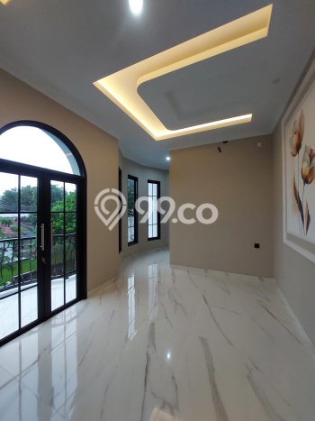 For Sale Rumah 4 Kamar Lokasi Ideal Bagus dan Strategis di Jagakarsa For Sale Rumah 4 Kamar Lokasi Ideal Bagus dan Strategis di Jagakarsa