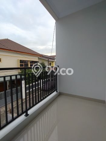 Dijual Hunian Rumah Terawat 3 KT di Kalisari, Jakarta Timur Dijual Hunian Rumah Terawat 3 KT di Kalisari, Jakarta Timur
