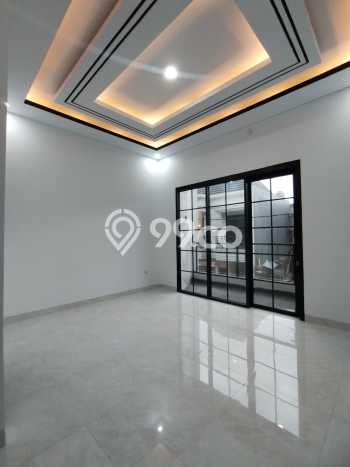 Dijual Cepat Rumah Bagus Siap Huni LB 180m2 di Jagakarsa, Jakarta Selatan Dijual Cepat Rumah Bagus Siap Huni LB 180m2 di Jagakarsa, Jakarta Selatan