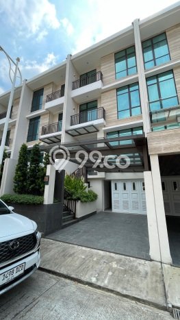 Ready to Use! Luxury House LT 146m2 Desain Modern di Pondok Indah Ready to Use! Luxury House LT 146m2 Desain Modern di Pondok Indah
