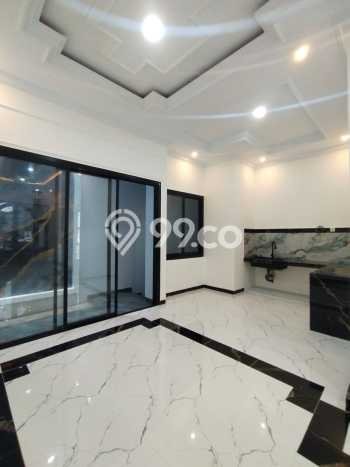 For Sale Rumah 4 Kamar Lokasi Ideal Nyaman dan Strategis di Jagakarsa For Sale Rumah 4 Kamar Lokasi Ideal Nyaman dan Strategis di Jagakarsa