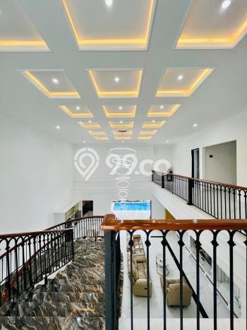 Ready to Use! Luxury House LT 406m2 Desain Elegan di Pondok Indah Ready to Use! Luxury House LT 406m2 Desain Elegan di Pondok Indah