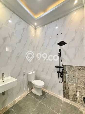 Rumah Modern Cantik 3 KT Siap Huni di Jagakarsa Rumah Modern Cantik 3 KT Siap Huni di Jagakarsa