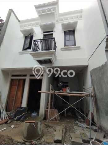 Jual Rumah Minimalis Bagus Punya 2 KT di Jagakarsa Jakarta Selatan SHM Jual Rumah Minimalis Bagus Punya 2 KT di Jagakarsa Jakarta Selatan SHM