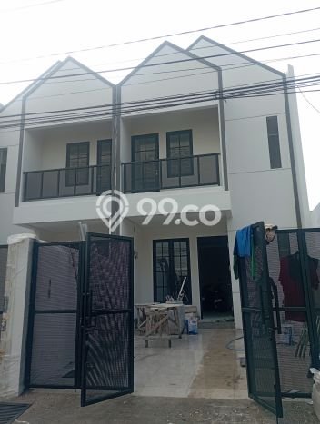 Jual Rumah Bagus Siap Huni LB 120m2 di Tambaksari, Surabaya Jual Rumah Bagus Siap Huni LB 120m2 di Tambaksari, Surabaya