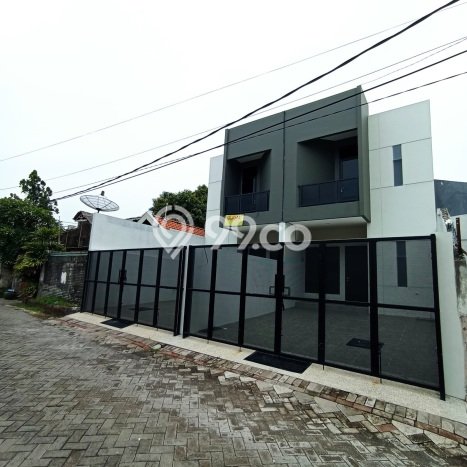 Rumah Modern Minimalis 3 KT Bisa Langsung Pindah di Tambaksari Rumah Modern Minimalis 3 KT Bisa Langsung Pindah di Tambaksari