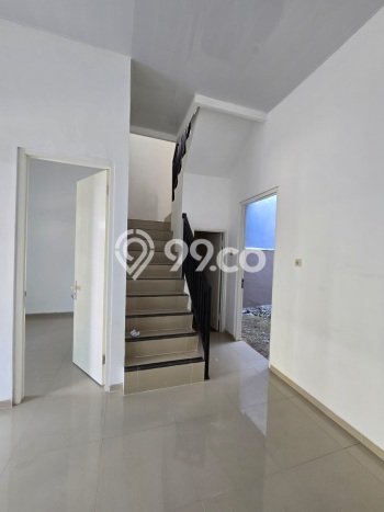 Jual Rumah Minimalis Bagus Punya 3 KT di Rungkut Surabaya SHM Jual Rumah Minimalis Bagus Punya 3 KT di Rungkut Surabaya SHM