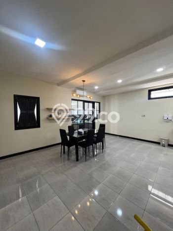 NEW LISTING! Rumah kawasan Sidoarjo, Ready, 1 KM, Akses Sidoarjo, Sidoarjo, Sidoarjo, Luas 108m2m² LB 80m2m² NEW LISTING! Rumah kawasan Sidoarjo, Ready, 1 KM, Akses Sidoarjo, Sidoarjo, Sidoarjo, Luas 108m2m² LB 80m2m²