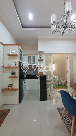 Rumah Modern Cantik 4 KT Bisa Langsung Pindah di Rungkut Rumah Modern Cantik 4 KT Bisa Langsung Pindah di Rungkut