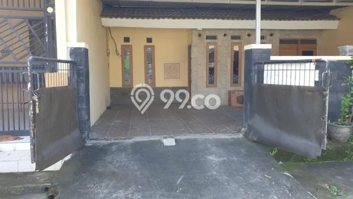 Disewakan Rumah Konsep Modern di Waru Sidoarjo dengan 3 Kamar Disewakan Rumah Konsep Modern di Waru Sidoarjo dengan 3 Kamar