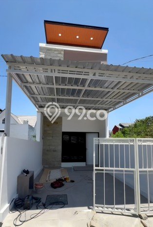 PENAWARAN TERBATAS! Rumah Berkualitas di Rungkut, LT 72m2m² LB 55m2m² PENAWARAN TERBATAS! Rumah Berkualitas di Rungkut, LT 72m2m² LB 55m2m²