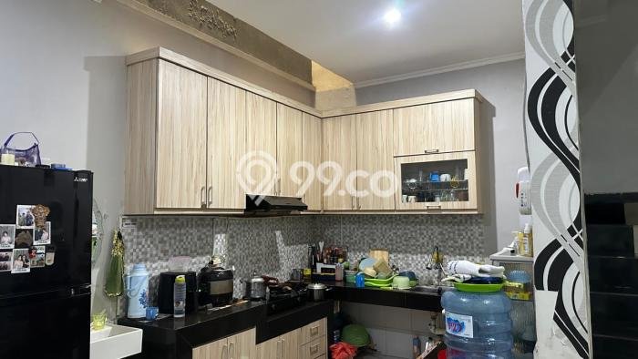 Rumah Luas Asri 3 KT Siap Huni di Pakuwon City Surabaya Rumah Luas Asri 3 KT Siap Huni di Pakuwon City Surabaya