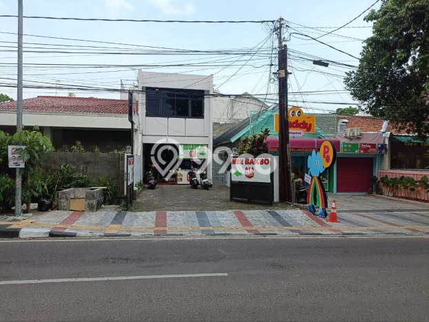 Ready to Use! Premium House LT 170m2 Desain Modern di Riau Ready to Use! Premium House LT 170m2 Desain Modern di Riau