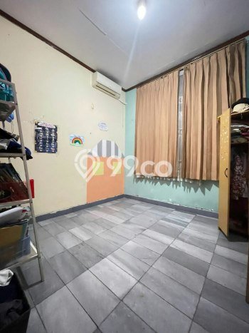 BEST OFFER! Rumah Untuk Investasi area Antapani, LT 279m2m² Bangunan 150m2m² BEST OFFER! Rumah Untuk Investasi area Antapani, LT 279m2m² Bangunan 150m2m²