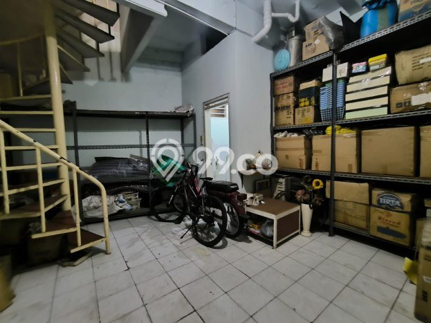 Hunian Elit LB 375m2 Siap Pakai Desain Elegan di Riau, Bandung Hunian Elit LB 375m2 Siap Pakai Desain Elegan di Riau, Bandung