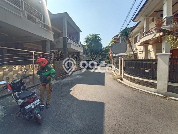 Tanah Komersial di Turangga, Luas 296m², Akses Mudah Tanah Komersial di Turangga, Luas 296m², Akses Mudah