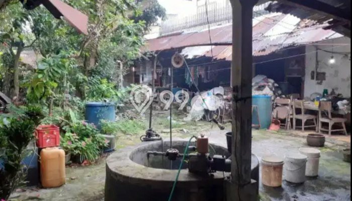 Rumah Mewah LB 200m2 Siap Pakai Desain Elegan di Pelajar Pejuang, Bandung Rumah Mewah LB 200m2 Siap Pakai Desain Elegan di Pelajar Pejuang, Bandung