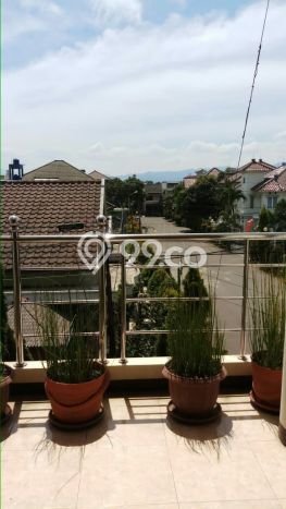 Rumah Siap Huni 6 KT 4 KM di Buah Batu, Bandung Rumah Siap Huni 6 KT 4 KM di Buah Batu, Bandung