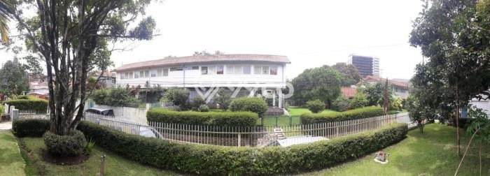 Jual Cepat Rumah 8 KT 4 KM di Pusat Kota Dago, Bandung Jual Cepat Rumah 8 KT 4 KM di Pusat Kota Dago, Bandung