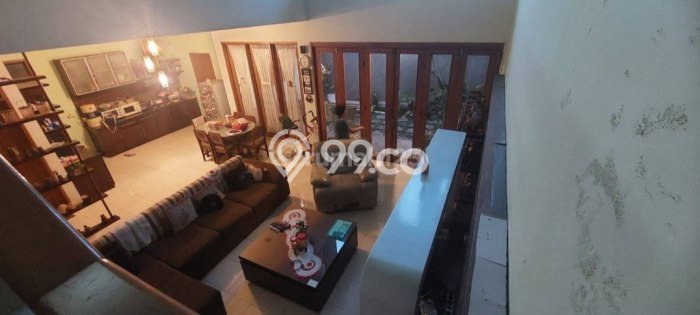 Rumah Modern di Pasteur, Bandung, LT 263m2m² LB 400m2m² Rumah Modern di Pasteur, Bandung, LT 263m2m² LB 400m2m²