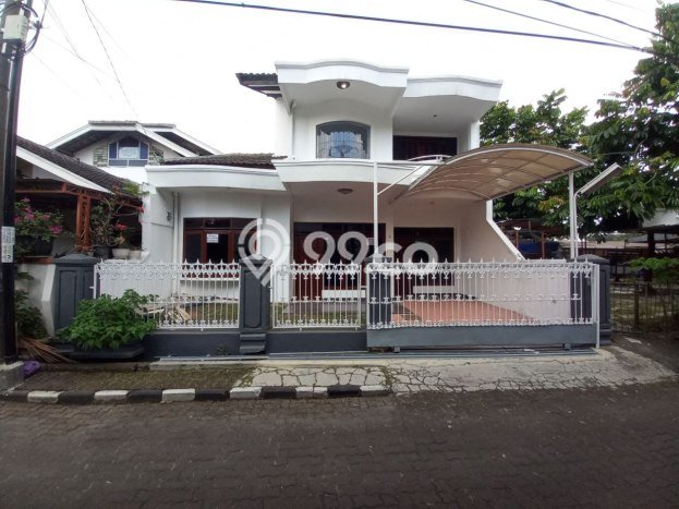 Rumah Lokasi Strategis area Rancasari, Bandung, Luas 144m² Bangunan 180m² Rumah Lokasi Strategis area Rancasari, Bandung, Luas 144m² Bangunan 180m²