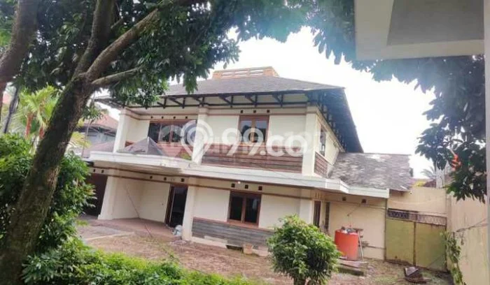 For Sale! Premium House LT 814m2 Desain Elegan di Pasteur For Sale! Premium House LT 814m2 Desain Elegan di Pasteur