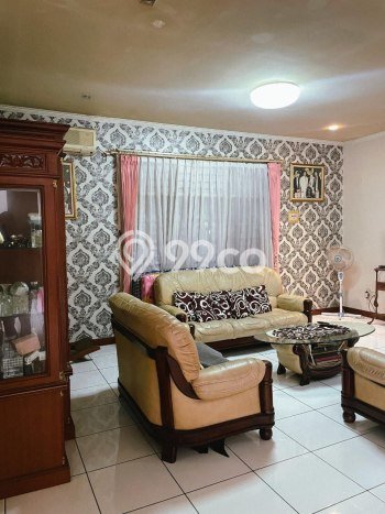 Hot Offer Hunian Mewah Ideal dan Luas di Setra Sari, Bandung Hot Offer Hunian Mewah Ideal dan Luas di Setra Sari, Bandung