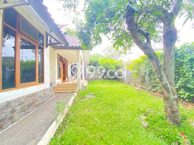 Rumah di Riau, LT 640m2m², Bangunan 400m2m² Rumah di Riau, LT 640m2m², Bangunan 400m2m²