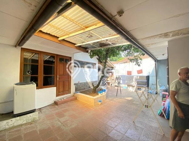 Rumah di Riau, LT 640m2m², Bangunan 400m2m² Rumah di Riau, LT 640m2m², Bangunan 400m2m²