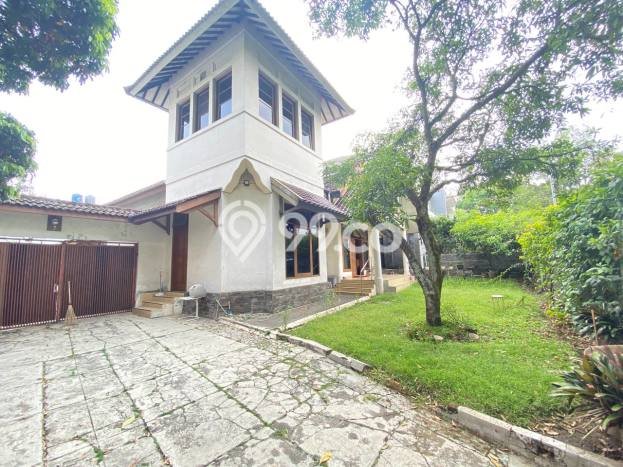 Rumah di Riau, LT 640m2m², Bangunan 400m2m² Rumah di Riau, LT 640m2m², Bangunan 400m2m²
