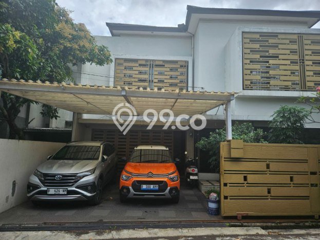 Rumah Elit LB 300m2 Siap Pakai Desain Elegan di Turangga, Bandung Rumah Elit LB 300m2 Siap Pakai Desain Elegan di Turangga, Bandung